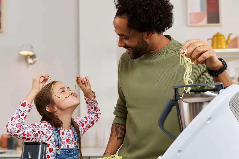 Thermomix vara un nuevo suplemento para cortar en helicoidal, rebanar o rallar fácilmente en el autómata de cocina