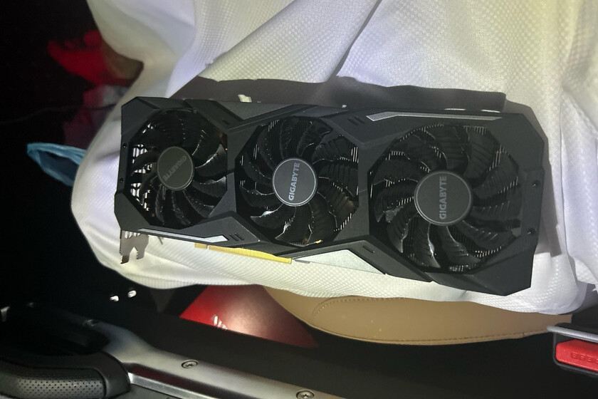 Compró una RTX 2080 y cuenta cómo conseguir 150 euros de beneficio en minutos